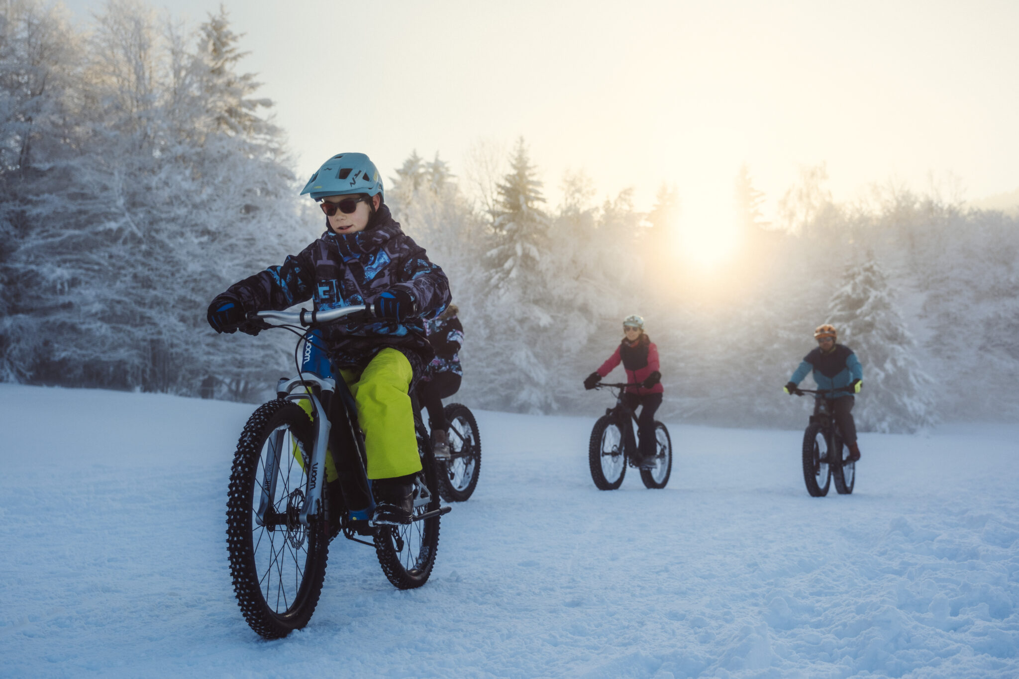 Feclas Balade E-Fatbike sur neige à La Feclaz — Experience Vélo